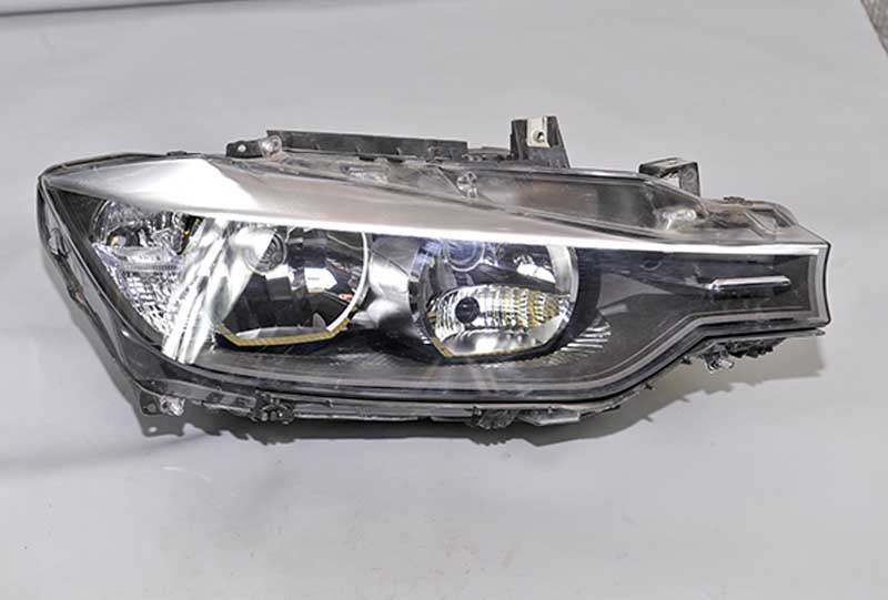 MİNİ COOPER CLUBMAN ÇIKMA YEDEK PARÇA BMW ÇIKMA YEDEK PARÇA F30 3 SERİSİ FAR